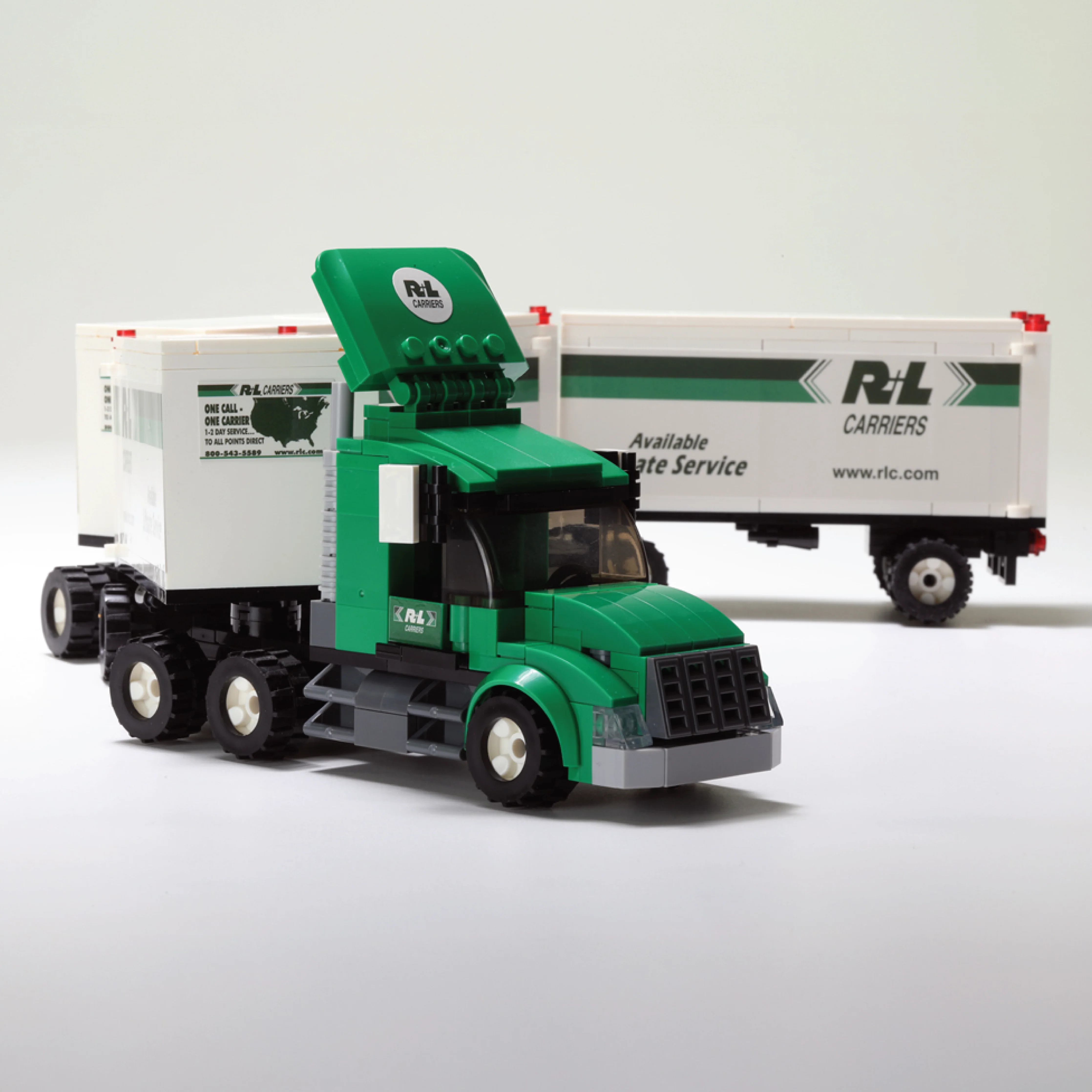 Triple Pup Truck Building Blocks Set - Image 8